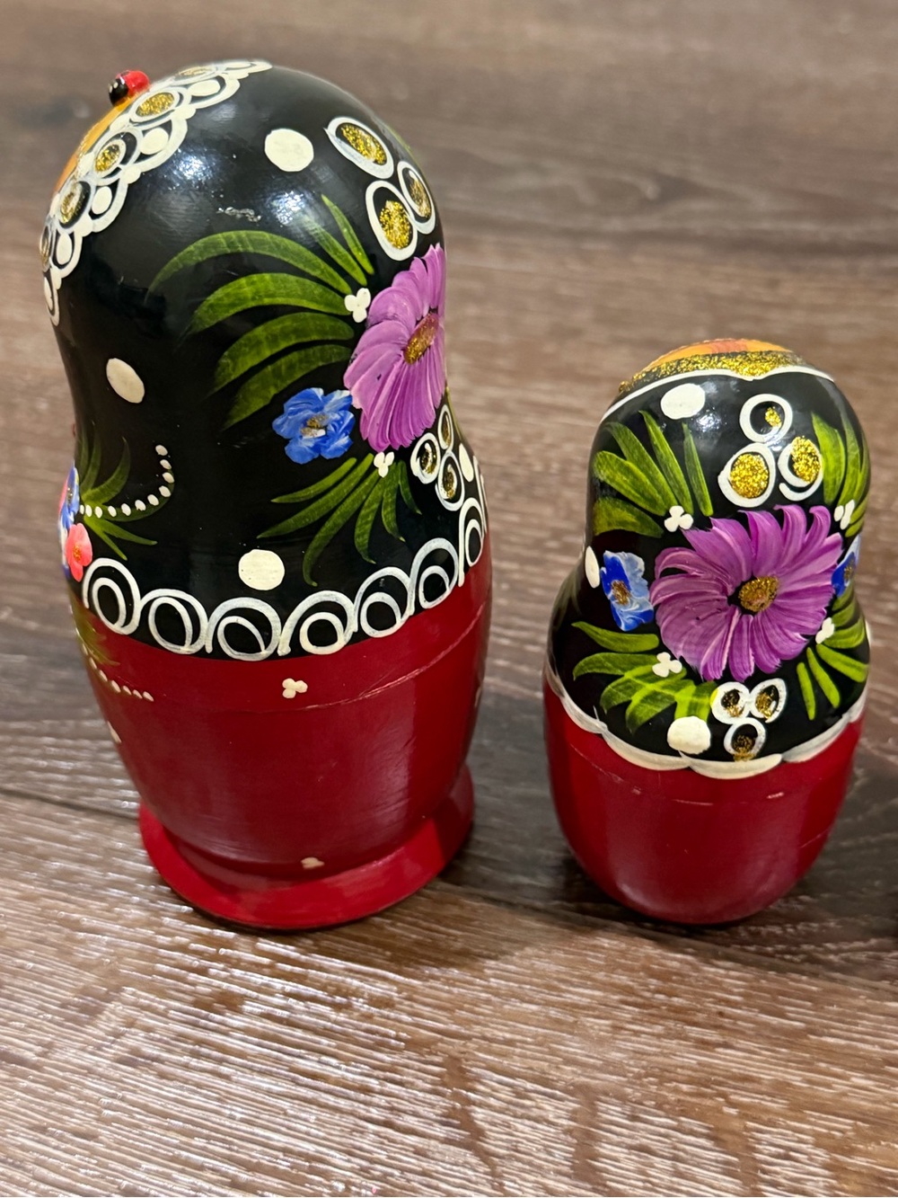 Matryoshka Hand-Painted multi color Russian Nesting Dolls 5 total - Picture 6 of 12